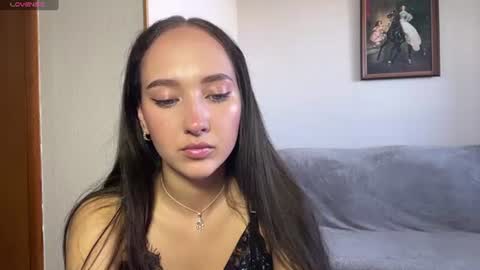 Snapshot of madalyneaks chatting on 06.24.26 Lilo online show from 06.24.26