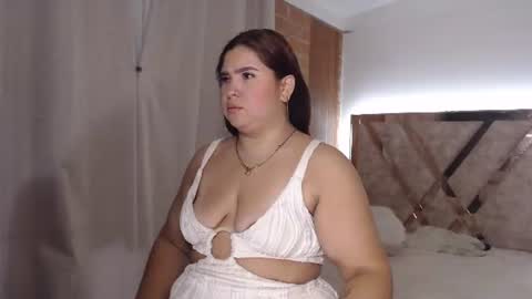 Snapshot of madam_agathaa chatting on 07.15.26 Agathaa white online show from 07.15.26