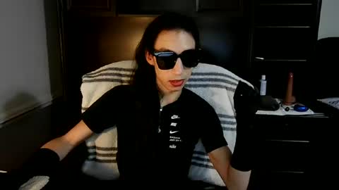 Snapshot of madamewidow chatting on 07.18.26 Madame Widow online show from 07.18.26