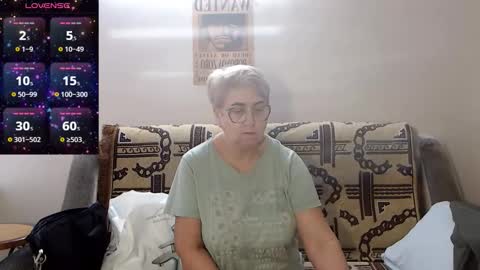 Snapshot of madammargaret chatting on 12.05.25 Margaret online show from 12.05.25