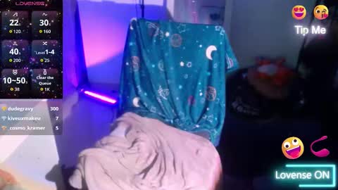 Snapshot of madcatberry chatting on 10.16.25 alex online show from 10.16.25