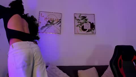 Maddie Ray online show from 06.19.26