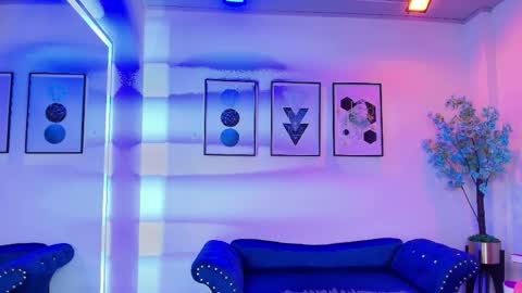 maddie_t18 online show from 03.31.26