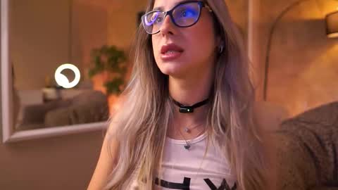 Snapshot of maddiebryggs chatting on 03.19.26 Maddie online show from 03.19.26