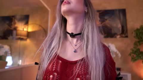 Snapshot of maddiebryggs chatting on 03.30.26 Maddie online show from 03.30.26