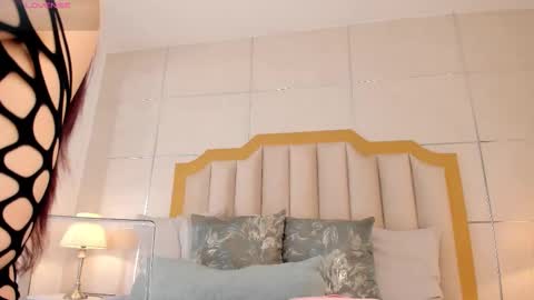    online show from 11.01.25