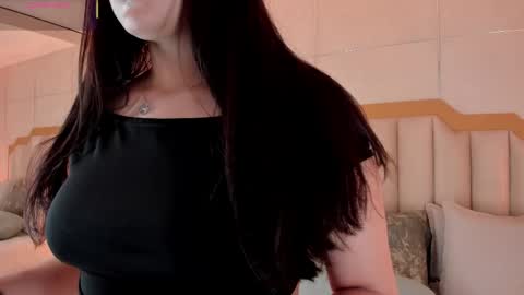 Snapshot of maddieparker chatting on 05.31.26 online show from 05.31.26
