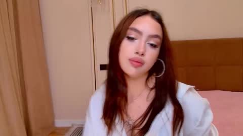 Madelaine online show from 05.22.26
