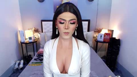 M A D D Y online show from 09.20.25