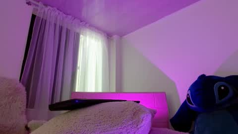 Maddy UwU online show from 02.13.25