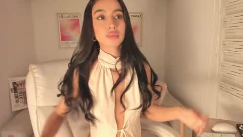 Snapshot of maddy_bronw chatting on 05.15.26 Maddy online show from 05.15.26