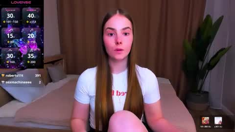 Snapshot of maddy_gate chatting on 03.19.26 maddy_gate online show from 03.19.26