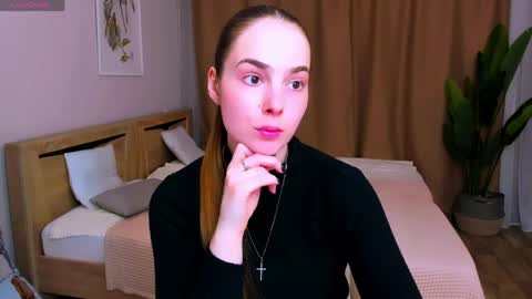 Snapshot of maddy_gate chatting on 03.26.26 maddy_gate online show from 03.26.26