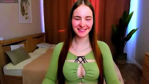 Snapshot of maddy_gate chatting on 03.27.26 maddy_gate online show from 03.27.26