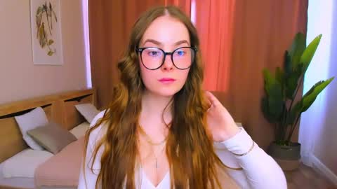 Snapshot of maddy_gate chatting on 04.01.26 maddy_gate online show from 04.01.26