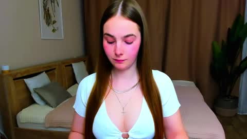 Snapshot of maddy_gate chatting on 04.03.26 maddy_gate online show from 04.03.26