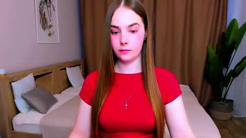 Snapshot of maddy_gate chatting on 04.06.26 maddy_gate online show from 04.06.26