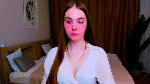 Snapshot of maddy_gate chatting on 04.12.26 maddy_gate online show from 04.12.26