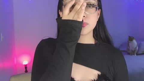   Please followme and rate me your thumbs up online show from 12.19.25