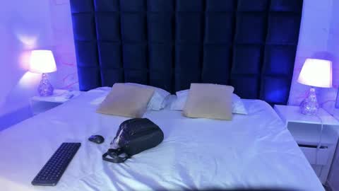 Snapshot of maddysexx_ chatting on 09.26.25 Maddy online show from 09.26.25