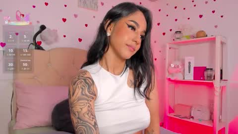 Snapshot of maddyyboobs chatting on 02.17.26 Maddison online show from 02.17.26