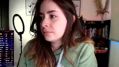 Snapshot of madelamee chatting on 07.24.26 madelamee online show from 07.24.26