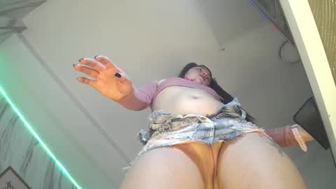 Snapshot of madelen_b chatting on 09.12.25 madelen online show from 09.12.25