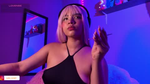 Snapshot of madelinebenet chatting on 01.04.25 Madeline online show from 01.04.25