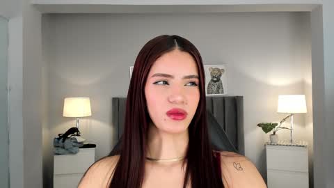 Snapshot of madie_collins7 chatting on 12.31.24 Madie online show from 12.31.24