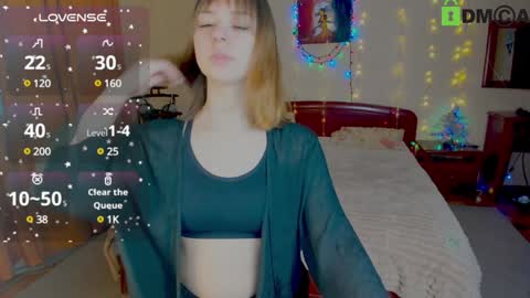 Snapshot of madis0n_crystal chatting on 01.16.25 Madison online show from 01.16.25