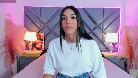 Snapshot of madisonherrera chatting on 05.21.26 Maddi online show from 05.21.26