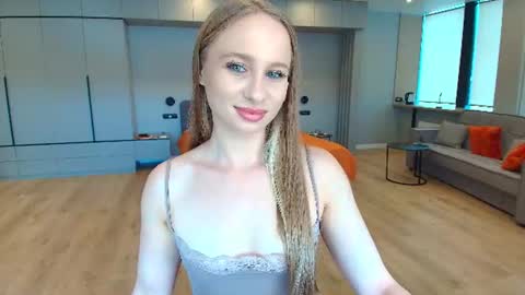 Snapshot of madlen_new chatting on 06.12.26 Madlen online show from 06.12.26