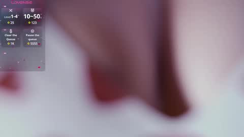 Snapshot of madnessalise chatting on 02.13.25 Alice online show from 02.13.25