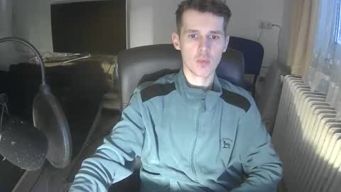 madnessss1215 online show from 02.20.26