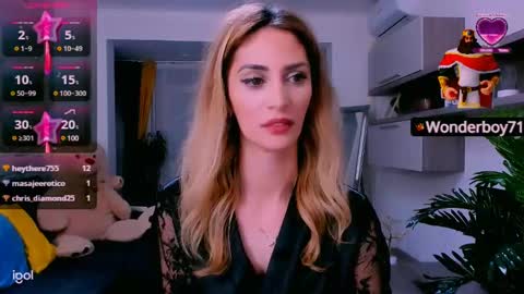 Madye Roberts online show from 02.17.25