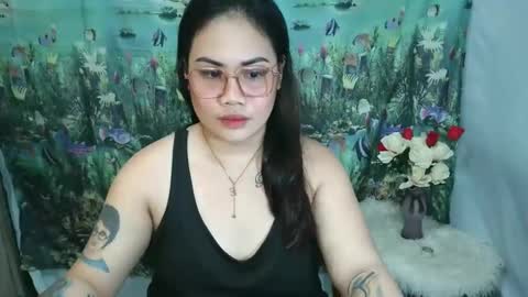 mae_hottie69 online show from 10.25.25