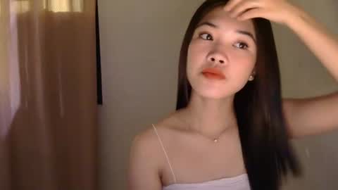 Snapshot of mae_luna chatting on 06.28.26 mae_luna online show from 06.28.26