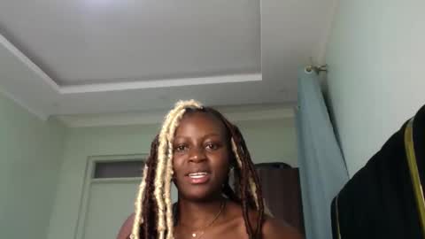 Maelys online show from 05.10.26