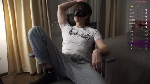 Snapshot of maestro3369 chatting on 02.27.25 Mike XMaestro 3369 online show from 02.27.25