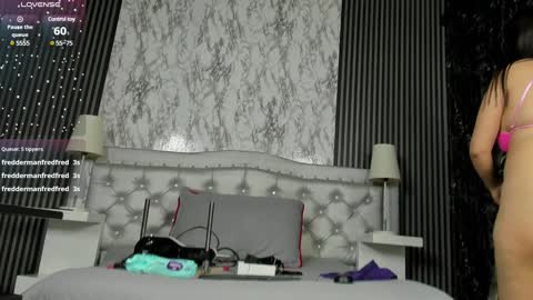 Snapshot of maeve_bigboobs chatting on 02.05.25 Mae online show from 02.05.25