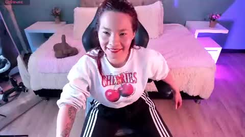 Snapshot of mafe_kailina chatting on 06.20.26 mafe_kailina online show from 06.20.26