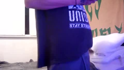 Snapshot of magdalena_805 chatting on 02.04.25 magdalena_805 online show from 02.04.25