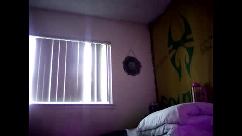 Snapshot of magdalena_805 chatting on 10.11.25 magdalena_805 online show from 10.11.25