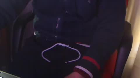 Snapshot of magellano98 chatting on 02.16.25 Boy Sexy XXX online show from 02.16.25