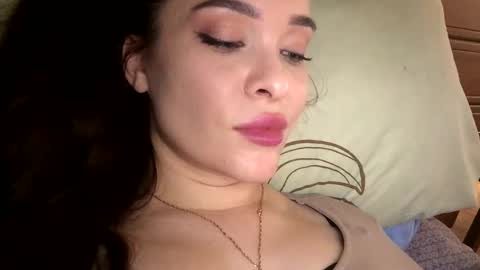 magggg658318 online show from 09.24.25