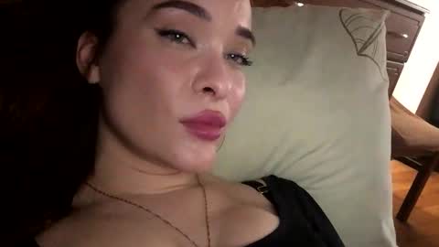 magggg658318 online show from 03.26.26