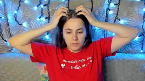 Maggie online show from 07.12.26