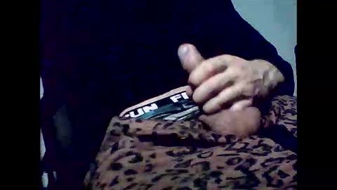 Snapshot of magic199 chatting on 12.21.25 romantic online show from 12.21.25