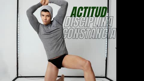 Snapshot of magic_boy01 chatting on 01.10.25 Damian Rivers online show from 01.10.25