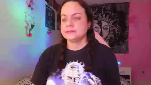 Snapshot of magic_clairewitch chatting on 03.05.25 Claire online show from 03.05.25